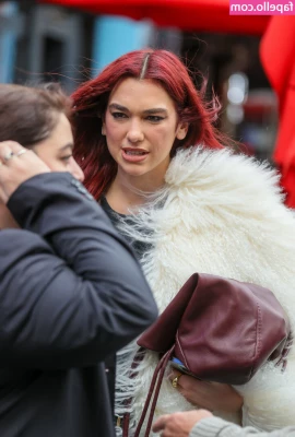 Dua Lipa [ dua-lipa ] - peachieberrie