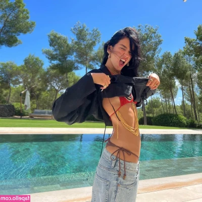 Dua Lipa [ dua-lipa ] - Taking my dogie to the vet everyday this week has taken a toll on me