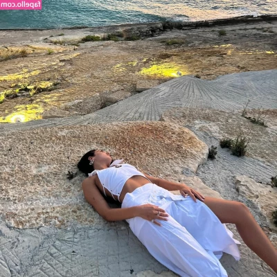 Dua Lipa [ dua-lipa ] - https onlyfans com