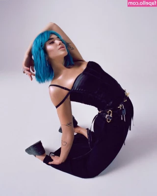 Dua Lipa [ dua-lipa ] - Me & My Gurl Sapphire