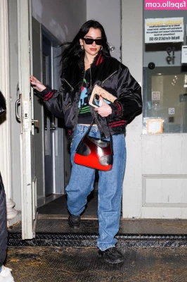 Dua Lipa [ dua-lipa ] - Taking 100 pics in the same position but trying to make my arm look
