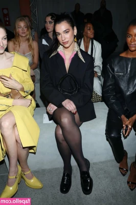Dua Lipa [ dua-lipa ] - Lunch time part 1
