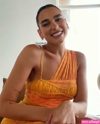 Dua Lipa [ dua-lipa ] - I wanna be your slut... 💦😈 Let me sit on your face backwards...