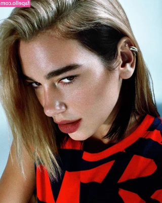 Dua Lipa [ dua-lipa ] - I would love to have your hands on me  rn