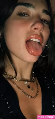 Dua Lipa [ dua-lipa ] - Ass to pussy and pussy to ass, 34JJ slippy lotion