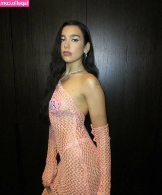 Dua Lipa [ dua-lipa ] - Do you like the way my body moves honey