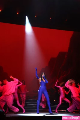 Dua Lipa [ dua-lipa ] - Can you handle all of this sexiness?