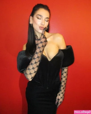 Dua Lipa [ dua-lipa ] - What yall want me to post