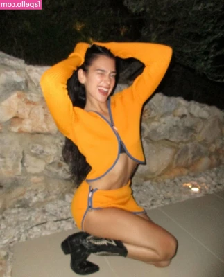 Dua Lipa [ dua-lipa ] - I keep waking up so soft and squishy after all these stuffings    I part 1