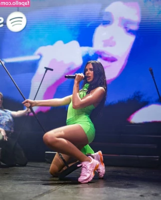 Dua Lipa [ dua-lipa ] - Would you fuck dva?