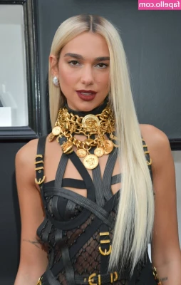 Dua Lipa [ dua-lipa ] - My ass don t fold  it jiggle jiggle