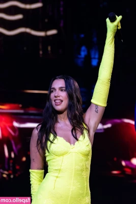 Dua Lipa [ dua-lipa ] - And now with the stockings on  Who would like to remove them with