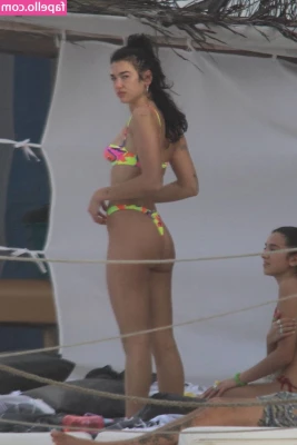 Dua Lipa [ dua-lipa ] - Hello everyone who wants me