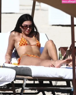 Dua Lipa [ dua-lipa ] - Hope you all are really feeling yourselves today