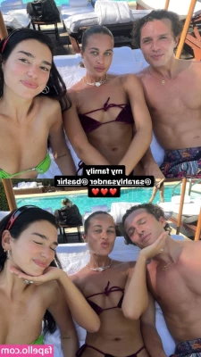 Dua Lipa [ dua-lipa ] - I m making copycat Krispy Kreme donuts tonight    This is a short