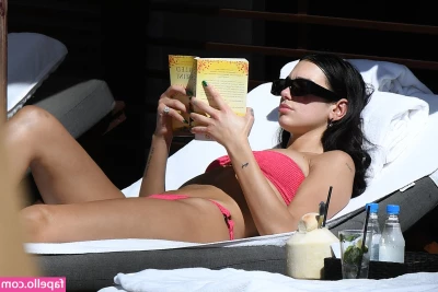 Dua Lipa [ dua-lipa ] - 🍑 Já sabes 🍆