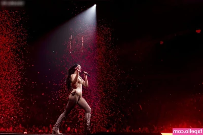 Dua Lipa [ dua-lipa ] - Who wants to treat me to a new wand  I need an upgrade   If you are