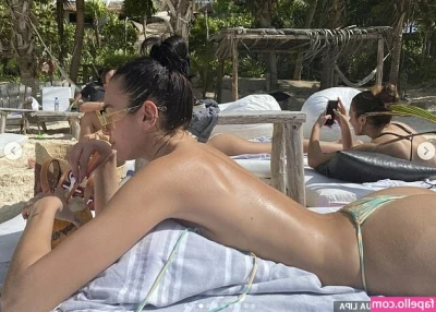 Dua Lipa [ dua-lipa ] - Me telling you what do do as I stroke my 9 dildo full of cum  cum for