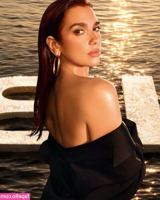 Dua Lipa [ dua-lipa ] - Good morning! Happy Sunday! How are you spending the day? I will be