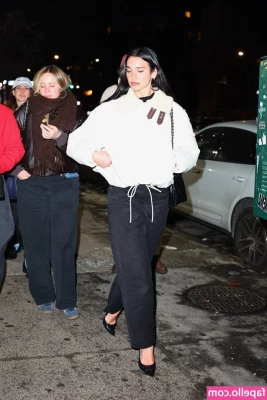 Dua Lipa [ dua-lipa ] - https myfam live invite c 1ED4XR4E