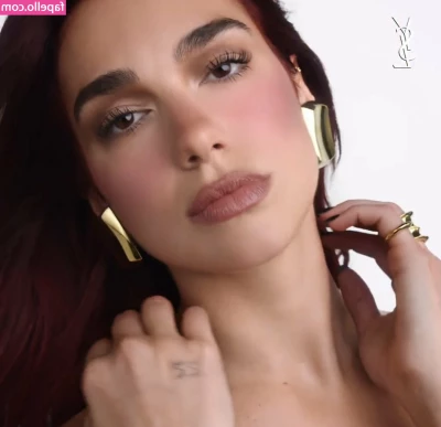 Dua Lipa [ dua-lipa ] - Hula Hooping 14 Song: Lovefool by Pia Mia part 1