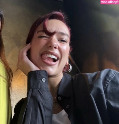 Dua Lipa [ dua-lipa ] - Monday calls for soft sexy times on a fur blanket with a mirror