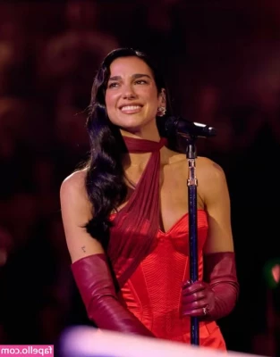 Dua Lipa [ dua-lipa ] - Who's horny right now? 😈  𝙎𝙀𝙓𝙏𝙄𝙉𝙂 part 1