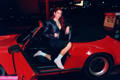 Dua Lipa [ dua-lipa ] - Want me in this position daddy   Tip me to watch me squirt part 1