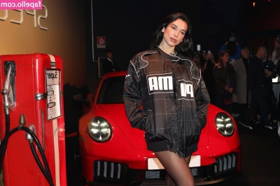 Dua Lipa [ dua-lipa ] - FREE SUBSCRIPTION     bryson_marott  Here you will find public photos