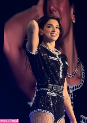 Dua Lipa [ dua-lipa ] - All the photos I took tonight