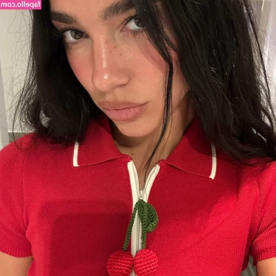 Dua Lipa [ dua-lipa ] - Who loves redheads 😍