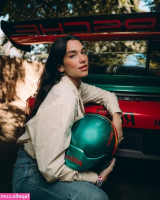 Dua Lipa [ dua-lipa ] - Did you stretch today?