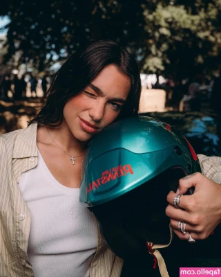 Dua Lipa [ dua-lipa ] - Enjoy this blooper from my last shoot