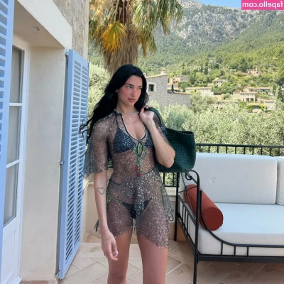 Dua Lipa [ dua-lipa ] - Red day