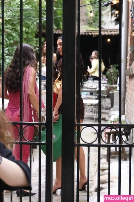 Dua Lipa [ dua-lipa ] - Roste to