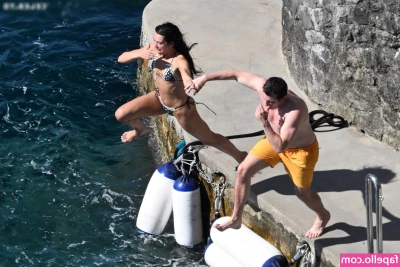 Dua Lipa [ dua-lipa ] - Flashing part 1