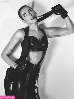 Dua Lipa [ dua-lipa ] - It’s the simple things that make you weak