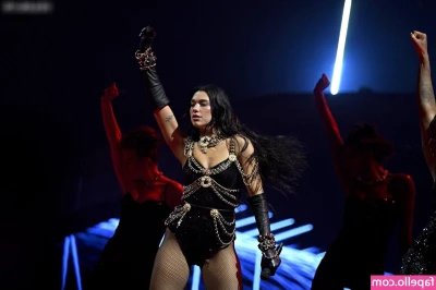 Dua Lipa [ dua-lipa ] - Just woke up or just got fucked? Take a guess! 😂