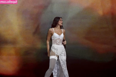 Dua Lipa [ dua-lipa ] - Pero mira nomás part 2