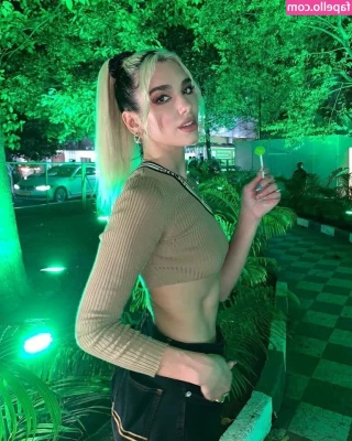 Dua Lipa [ dua-lipa ] - 😋 just a little clip of my Oiled Soles Only Blue Toes video I