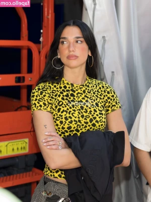Dua Lipa [ dua-lipa ] - Ready to play with a Cowboy and his toys  Cum subscribe for the