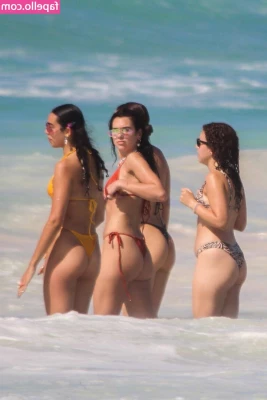 Dua Lipa [ dua-lipa ] - Quite enjoyed shaking my tail   might have been the butt plug I was part 1