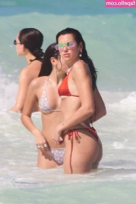 Dua Lipa [ dua-lipa ] - Have you seen this video  If not tip  15  To see the 15 min long vid