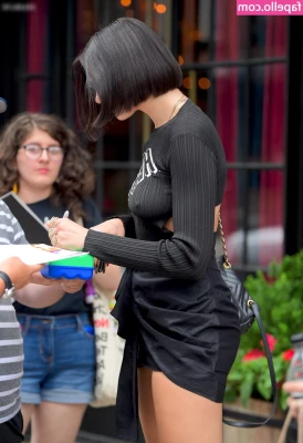 Dua Lipa [ dua-lipa ] - G'morning