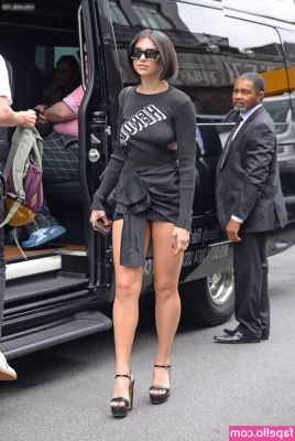 Dua Lipa [ dua-lipa ] - They’re just a little heavy 😏😈