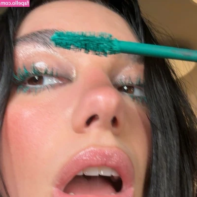 Dua Lipa [ dua-lipa ] - Popping my Balloons with a Cigarette outside
