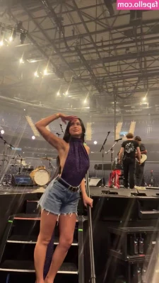 Dua Lipa [ dua-lipa ] - lulivexxx  lulivexxx You have reached the profile of a hot Latina who