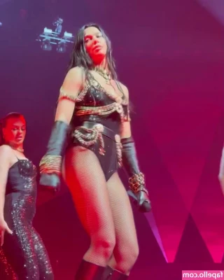 Dua Lipa [ dua-lipa ] - Another topless pic part 1