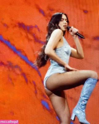 Dua Lipa [ dua-lipa ] - New panties  Do you like the color