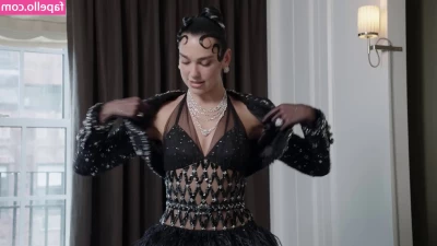 Dua Lipa [ dua-lipa ] - outdoor wank part 1